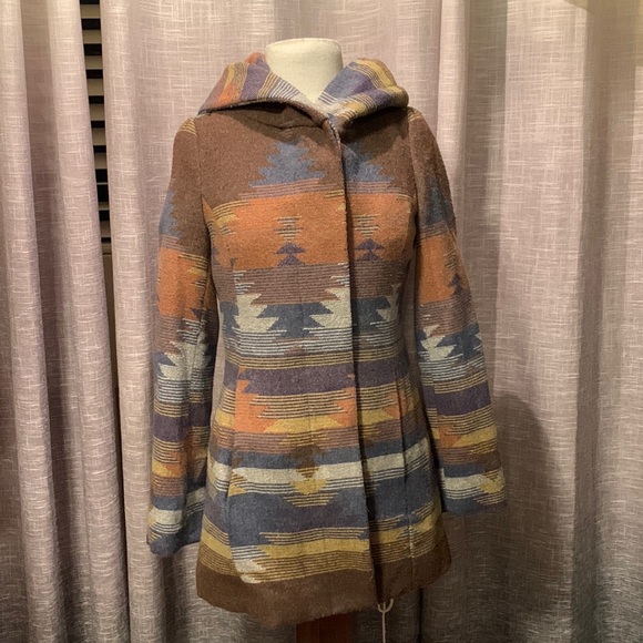 CoffeeShop Jackets & Blazers - Coffeeshop XS Aztec lined hooded jacket
